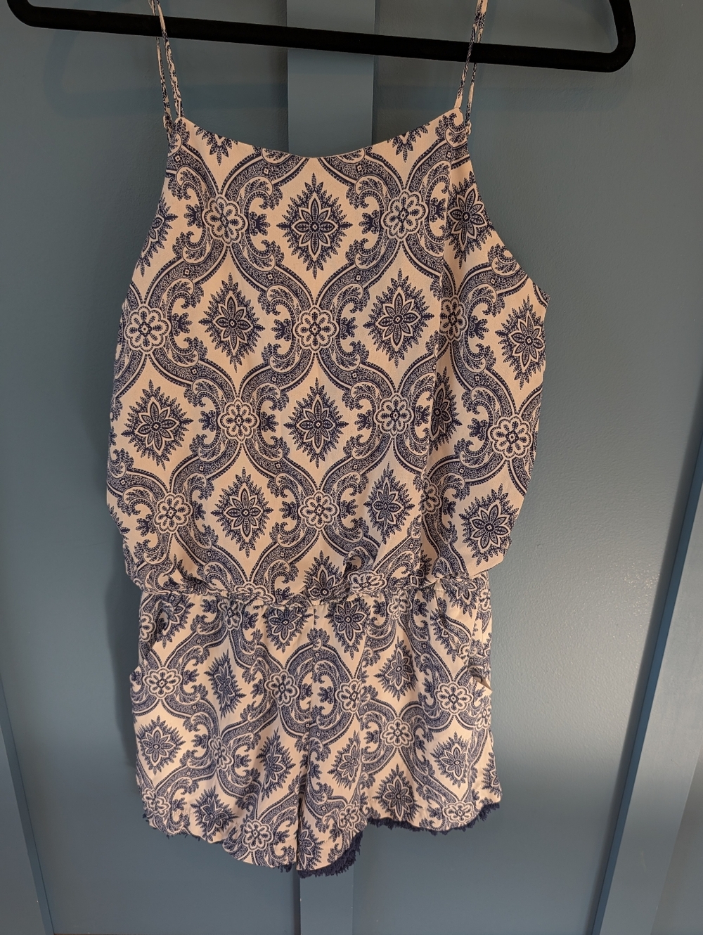 Premier Amour Blue and White Printed Spaghetti Strap Romper